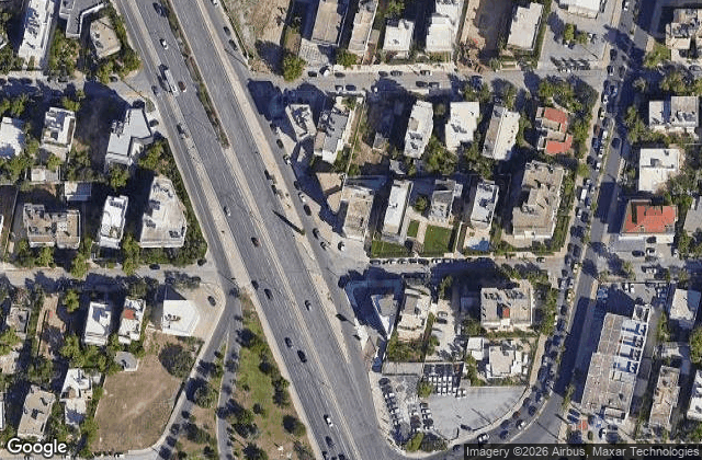 Satellite view of e-tennis - Tennis Shop & Padel - Γλυφάδα