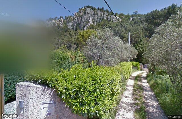 Street View of Villa 5 Padel