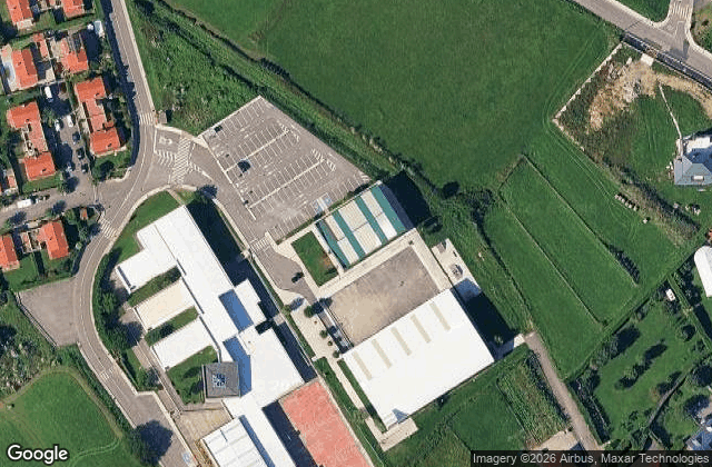 Satellite view of Padel municipal Liencres