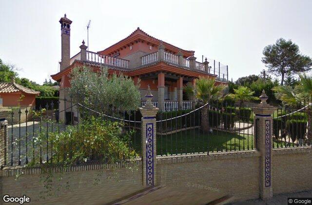 Street View of Casa con Pista de Padel (Villa San Luis)