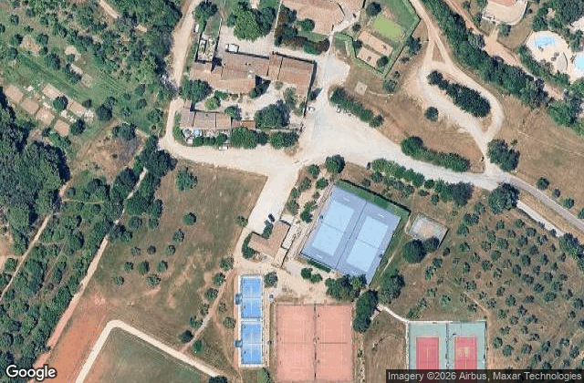 Satellite view of Tennis & Padel Club de Castries