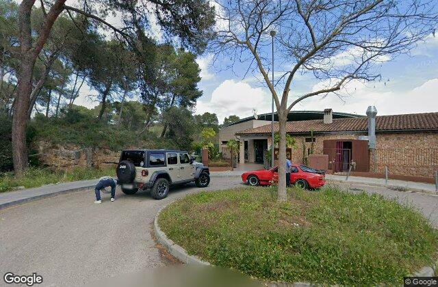 Street View of Pins Padel Club House