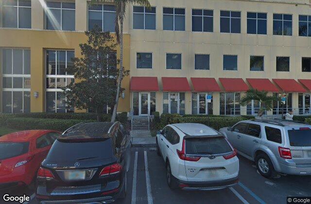 Street View of Revolution Padel Courts
