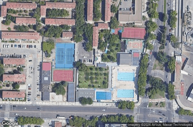 Satellite view of Club Tenis Padel Ebro Viejo