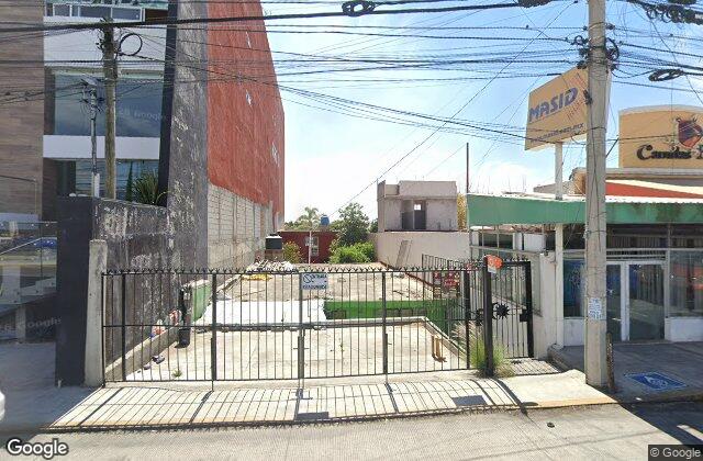 Street View of Padel Court Shop